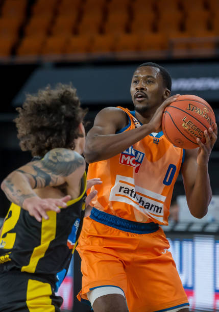 0的胜利稳 0的胜利稳