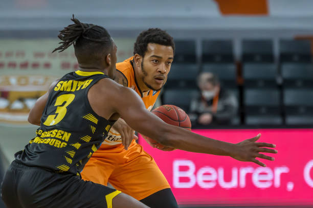 起也与中国 起也与中国