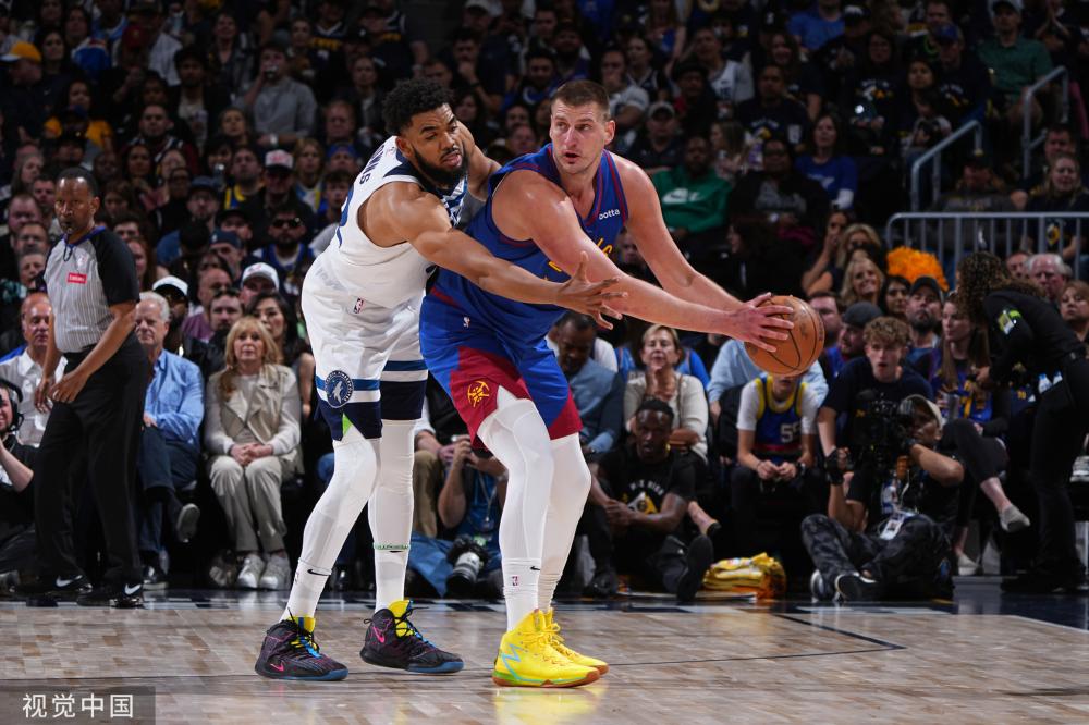 场巨星微笑 场巨星微笑